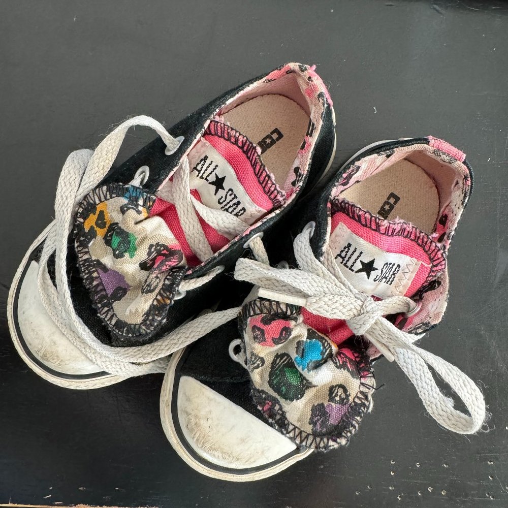 Converse Toddler All Star Double Tongue Shoes with Colorful Cheetah Print Sz 7 - Picture 3 of 8